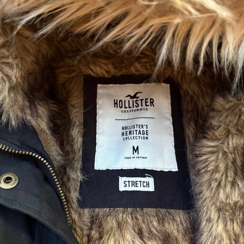 Hollister Heritage Women's Black Y2K Style Fur Lined Hooded Parka Jacket Size M - Picture 9 of 9